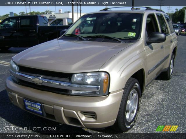 2004 Chevrolet TrailBlazer LS 4x4 in Sandstone Metallic
