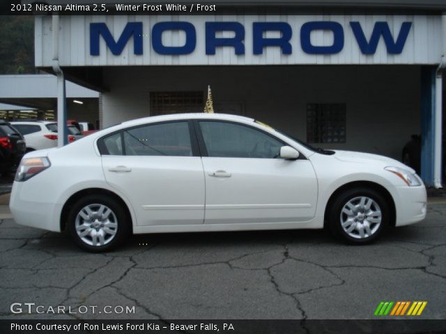 2012 Nissan Altima 2.5 in Winter Frost White
