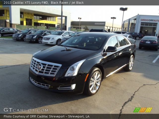 2013 Cadillac XTS Luxury FWD in Black Raven