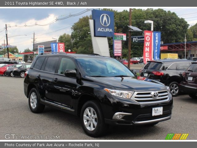 2011 Toyota Highlander SE 4WD in Black