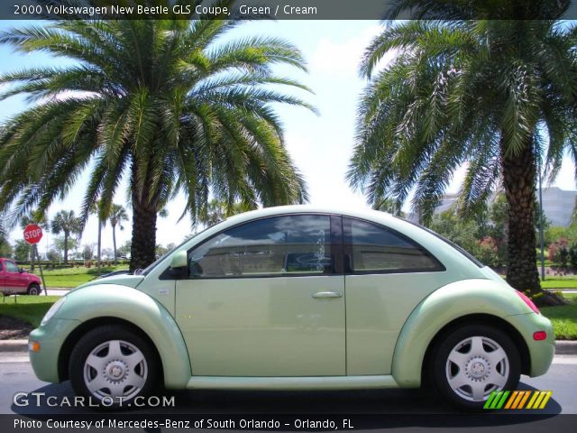 2000 Volkswagen New Beetle GLS Coupe in Green