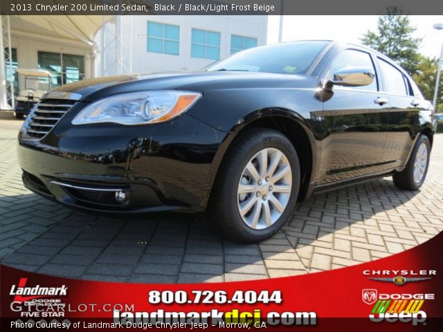 2013 Chrysler 200 Limited Sedan in Black