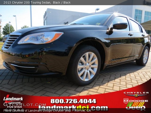 2013 Chrysler 200 Touring Sedan in Black