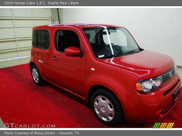 Red nissan cube picture #6