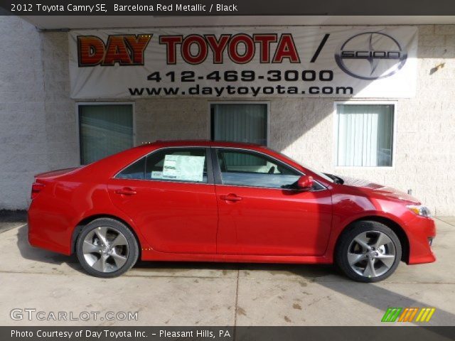 2012 Toyota Camry SE in Barcelona Red Metallic