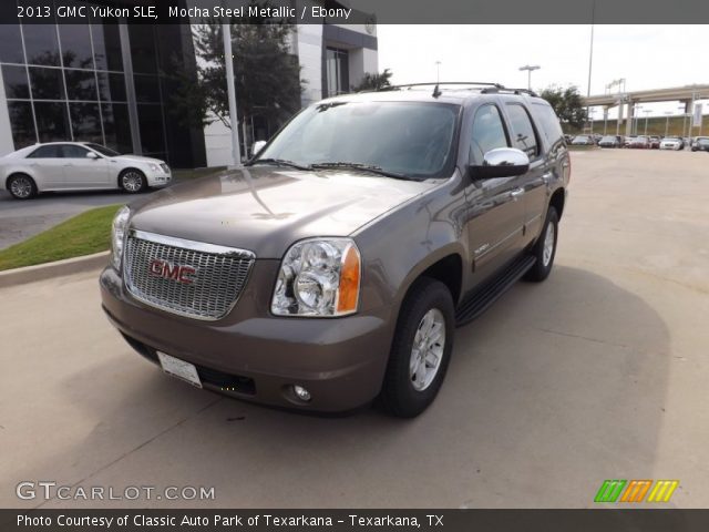 2013 GMC Yukon SLE in Mocha Steel Metallic