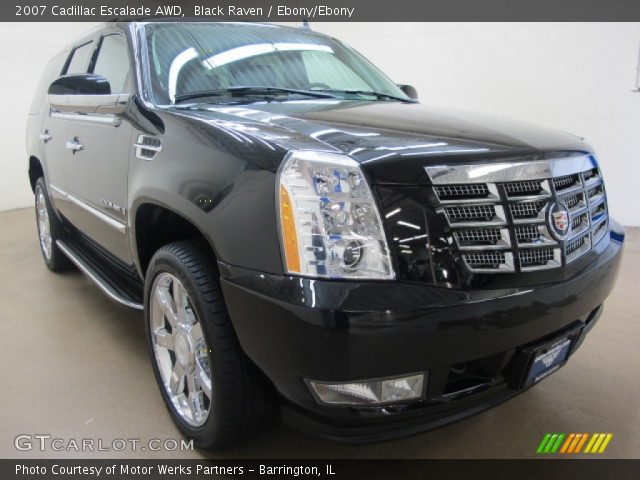 2007 Cadillac Escalade AWD in Black Raven