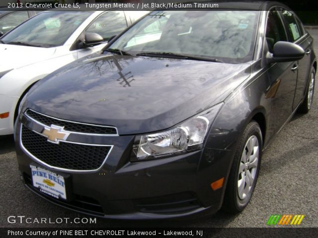2013 Chevrolet Cruze LS in Tungsten Metallic