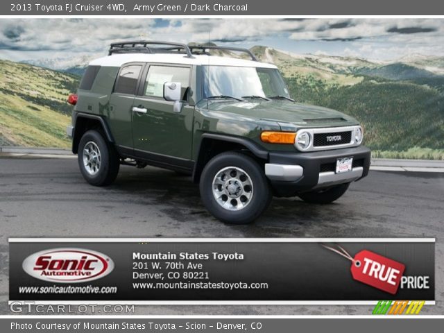 2013 Toyota FJ Cruiser 4WD in Army Green