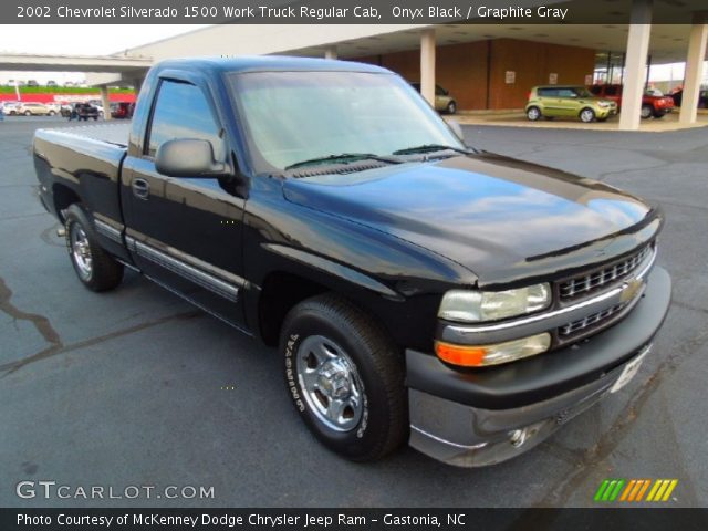 2002 Chevrolet Silverado 1500 Work Truck Regular Cab in Onyx Black