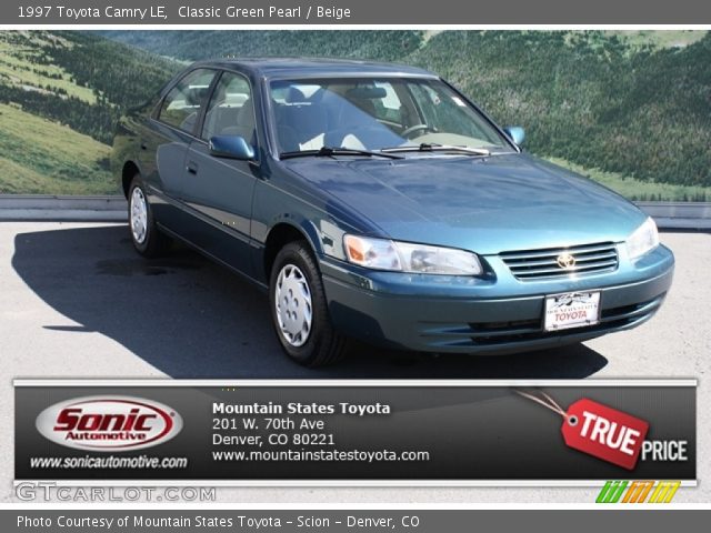 1997 Toyota Camry LE in Classic Green Pearl