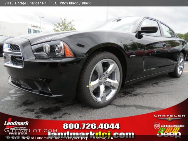 2013 Dodge Charger R/T Plus in Pitch Black