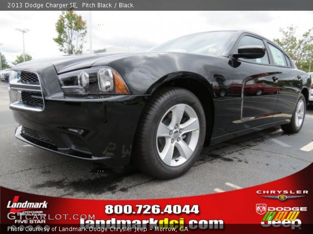 2013 Dodge Charger SE in Pitch Black