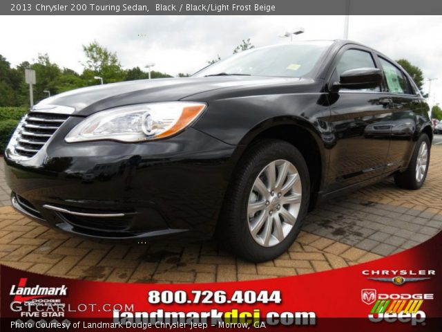 2013 Chrysler 200 Touring Sedan in Black