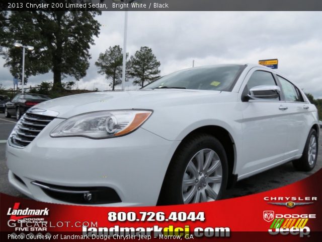 2013 Chrysler 200 Limited Sedan in Bright White