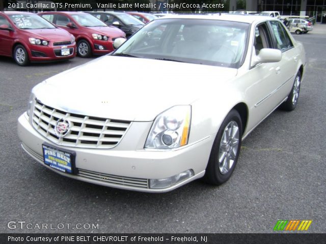 2011 Cadillac DTS Premium in Vanille Latte Metallic