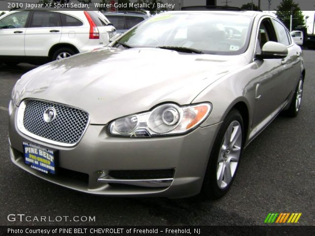 2010 Jaguar XF Sport Sedan in Winter Gold Metallic