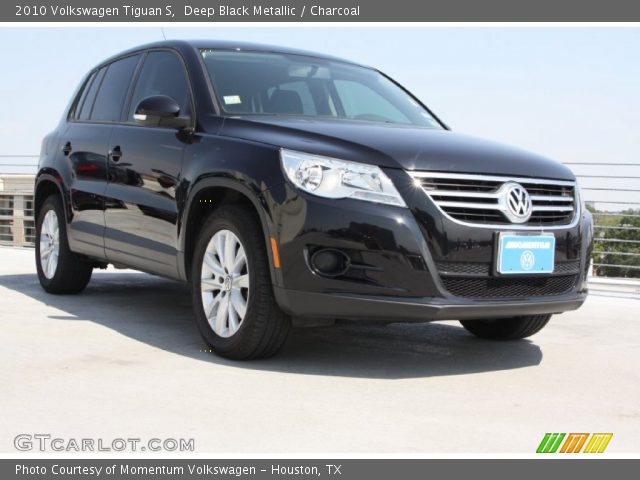 2010 Volkswagen Tiguan S in Deep Black Metallic