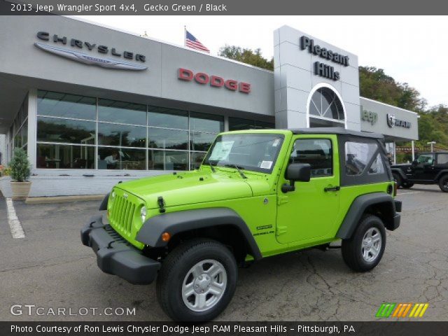 2013 Jeep Wrangler Sport 4x4 in Gecko Green