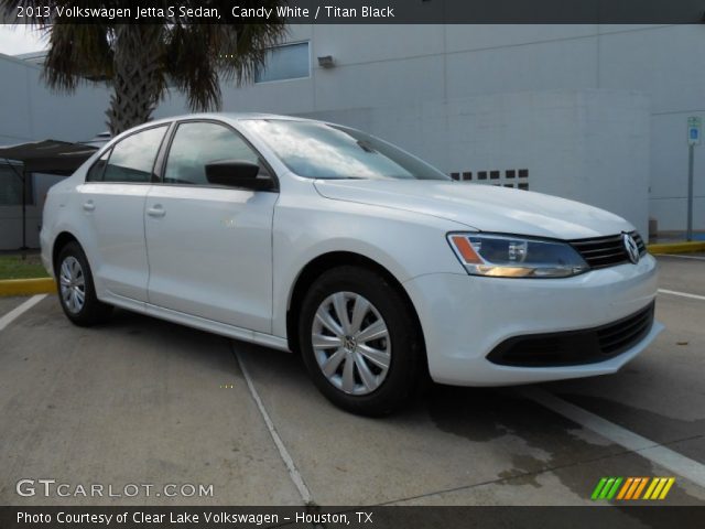 2013 Volkswagen Jetta S Sedan in Candy White