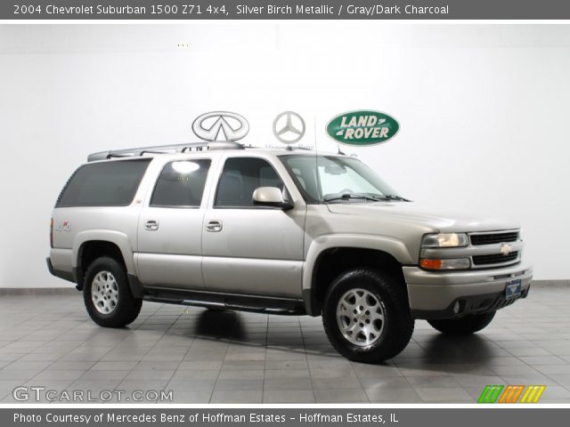2004 Chevrolet Suburban 1500 Z71 4x4 in Silver Birch Metallic