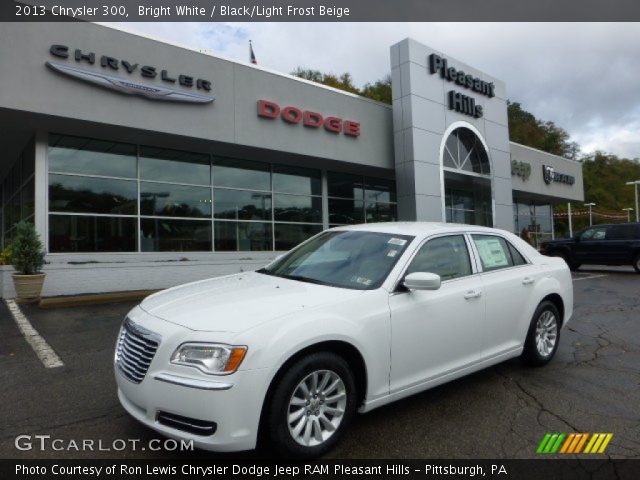2013 Chrysler 300  in Bright White