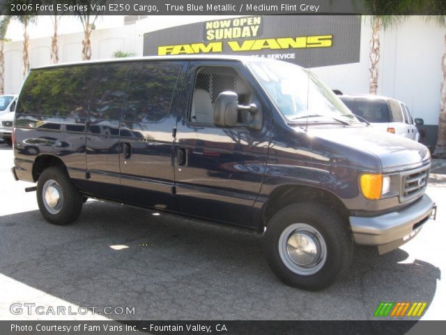 2006 Ford E Series Van E250 Cargo in True Blue Metallic