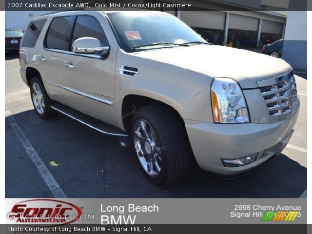 2007 Cadillac Escalade AWD in Gold Mist