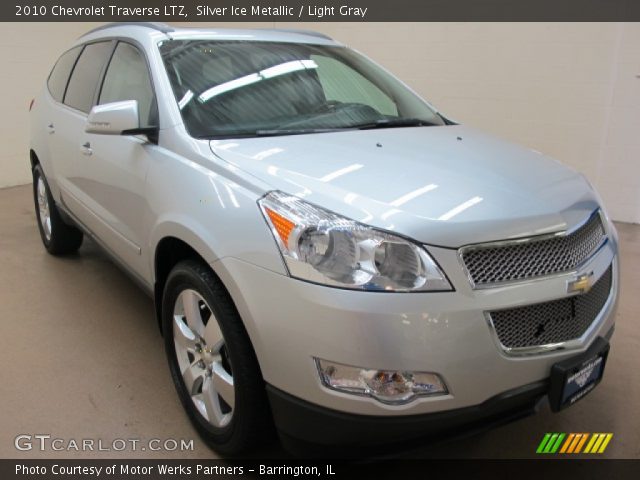 2010 Chevrolet Traverse LTZ in Silver Ice Metallic