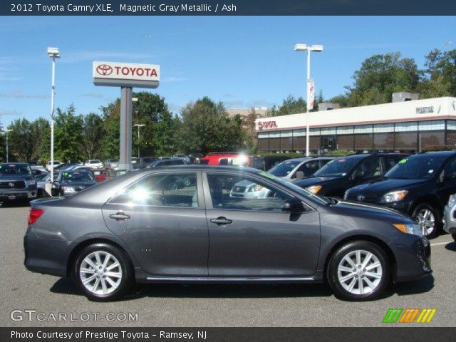 2012 Toyota Camry XLE in Magnetic Gray Metallic