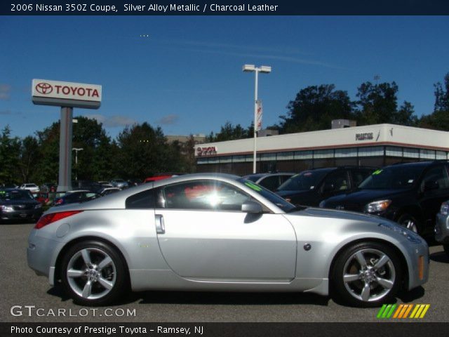 2006 Nissan 350Z Coupe in Silver Alloy Metallic