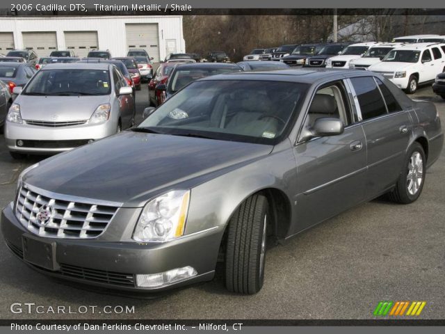 2006 Cadillac DTS  in Titanium Metallic