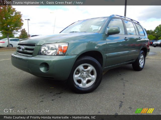 2005 Toyota Highlander I4 in Oasis Green Pearl