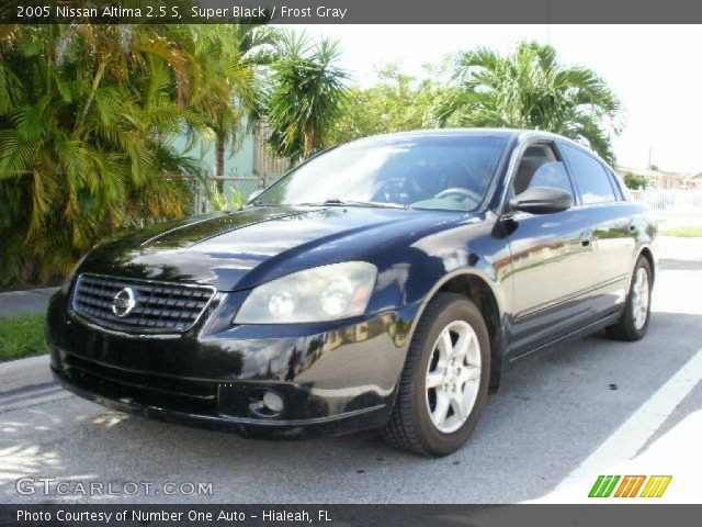 2005 Nissan Altima 2.5 S in Super Black