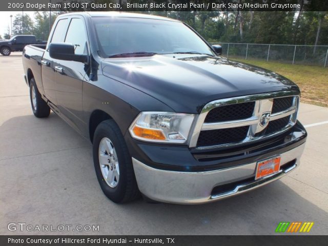2009 Dodge Ram 1500 ST Quad Cab in Brilliant Black Crystal Pearl