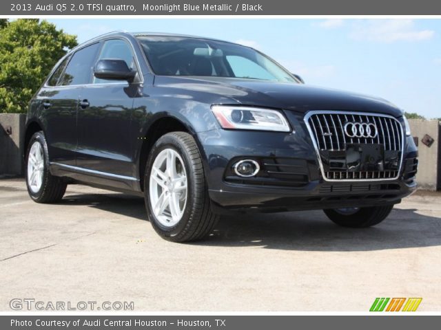 2013 Audi Q5 2.0 TFSI quattro in Moonlight Blue Metallic