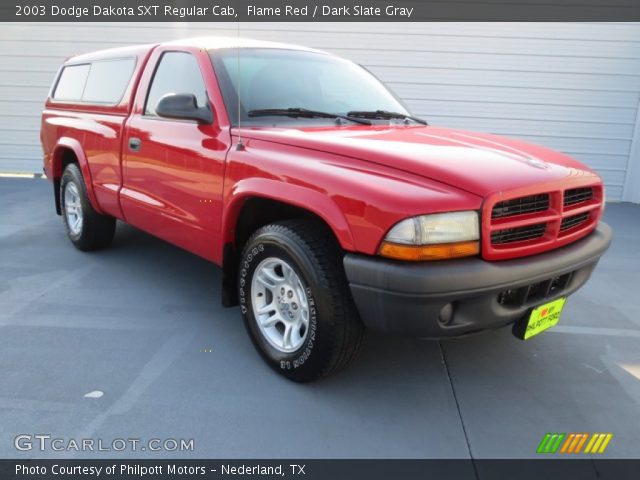 2003 Dodge Dakota SXT Regular Cab in Flame Red