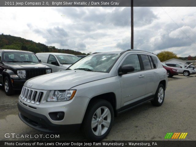 2011 Jeep Compass 2.0 in Bright Silver Metallic