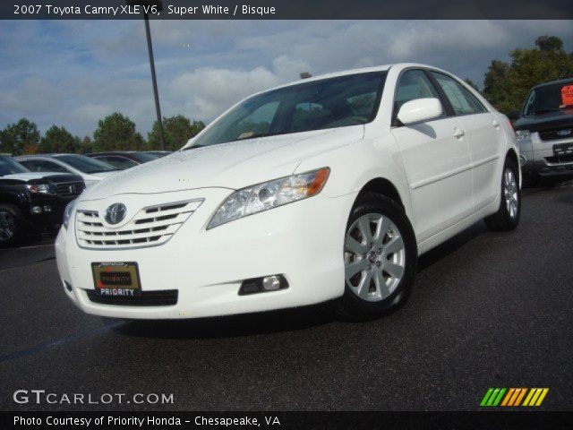 2007 Toyota Camry XLE V6 in Super White