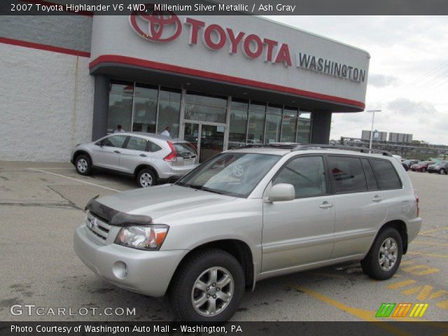 2007 Toyota Highlander V6 4WD in Millenium Silver Metallic