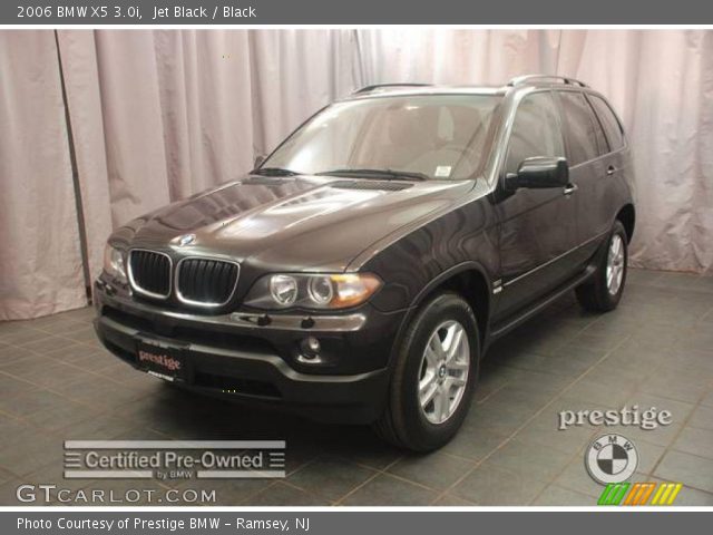 2006 BMW X5 3.0i in Jet Black