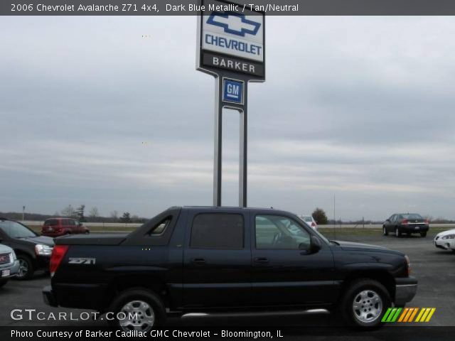 2006 Chevrolet Avalanche Z71 4x4 in Dark Blue Metallic