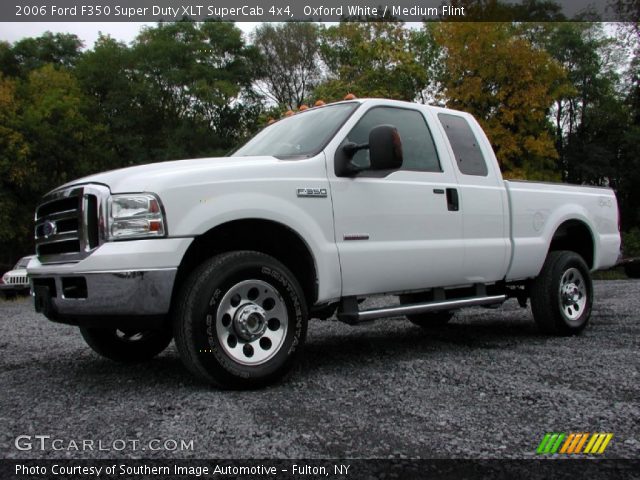 2006 Ford F350 Super Duty XLT SuperCab 4x4 in Oxford White