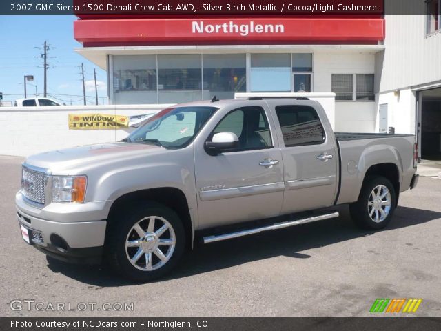 2007 GMC Sierra 1500 Denali Crew Cab AWD in Silver Birch Metallic