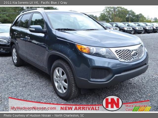 2011 Kia Sorento LX V6 in Pacific Blue