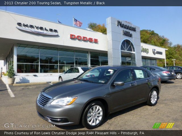 2013 Chrysler 200 Touring Sedan in Tungsten Metallic