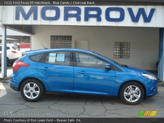 2013 Ford Focus SE Hatchback in Blue Candy