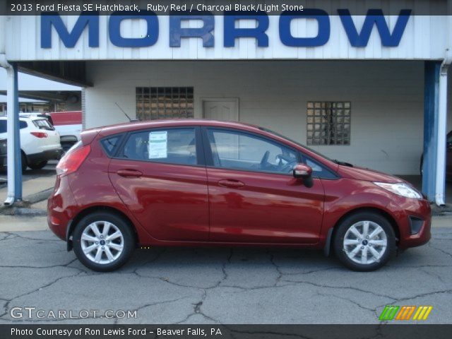 2013 Ford Fiesta SE Hatchback in Ruby Red