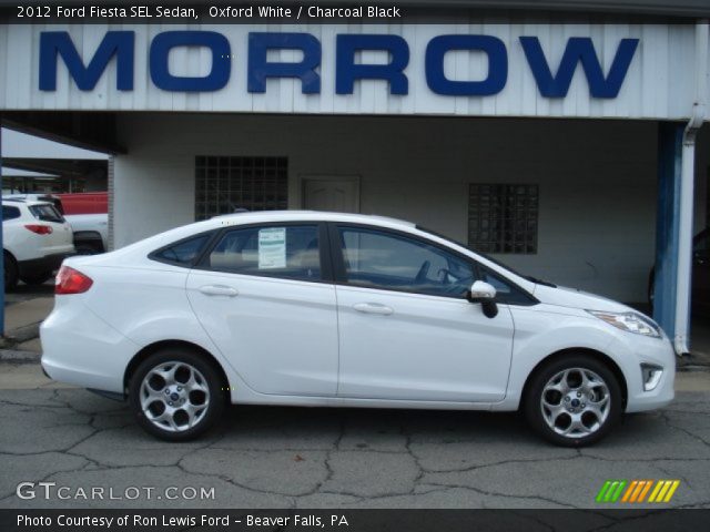 2012 Ford Fiesta SEL Sedan in Oxford White