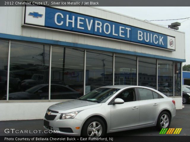 2012 Chevrolet Cruze LT in Silver Ice Metallic